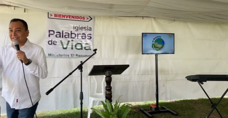 Estamos endeudados – Pastor Luis Bravo
