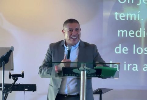 Aviva tu obra – Profeta Mynor Gutiérrez