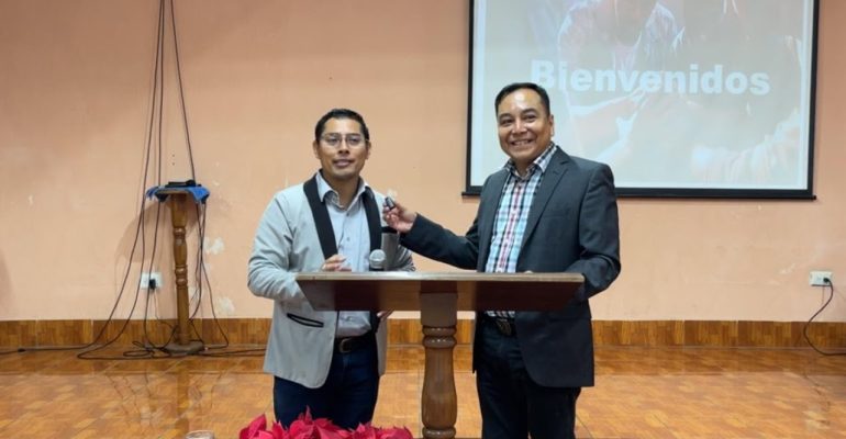 Guiados por su Espíritu – Pastor Luis Bravo
