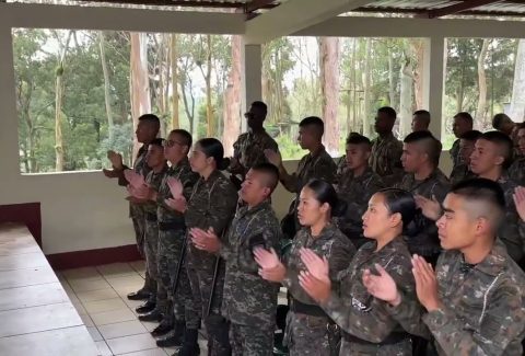 Cadena de coros cristianos – Pastor Sergio Montejo