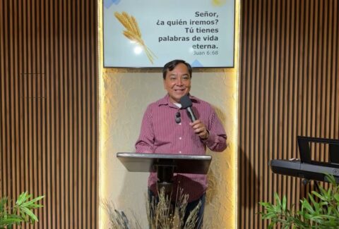 Santa Cena Mayo – Pastor Luis Bravo