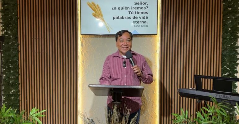 Santa Cena Mayo – Pastor Luis Bravo
