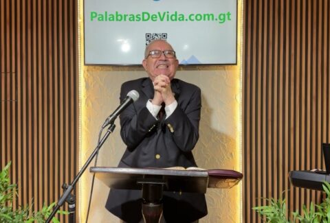 Una amistad autentica – Pastor Carlos Crocker